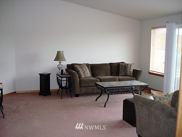 431 Division Road Zillah, WA 98953 - Photo 8 of 24 Gallery Image 8