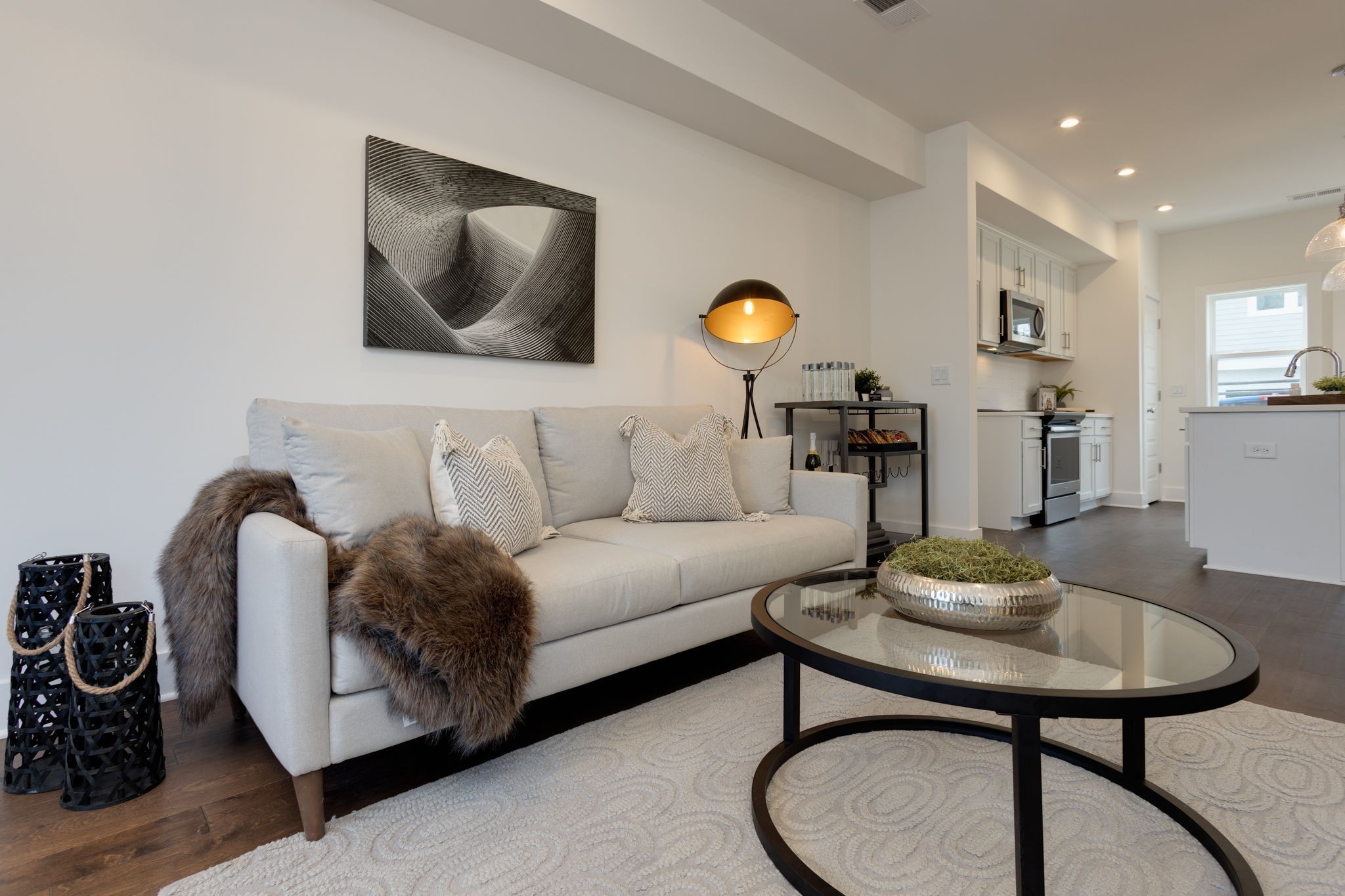 500 Creative Way, Unit 22 Madison, TN 37115 - Photo 9 of 21 a living room with furniture and a table