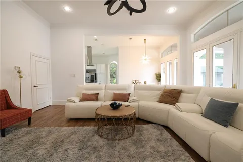 $1,200,000 | 911 Walnut Falls Circle, Mansfield, TX 76063