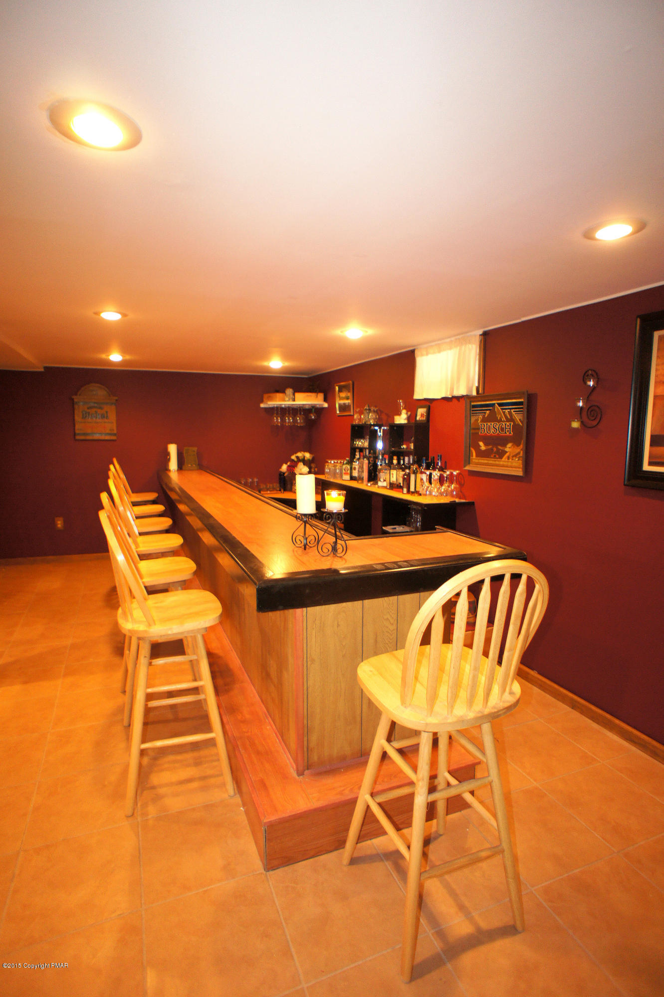 230 Hemlock Road Tannersville, PA 18372 - Photo 18 of 24 Additional View Of Bar