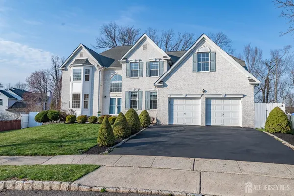 $1,499,000 | 6 Banyan Court, Edison, NJ 08820