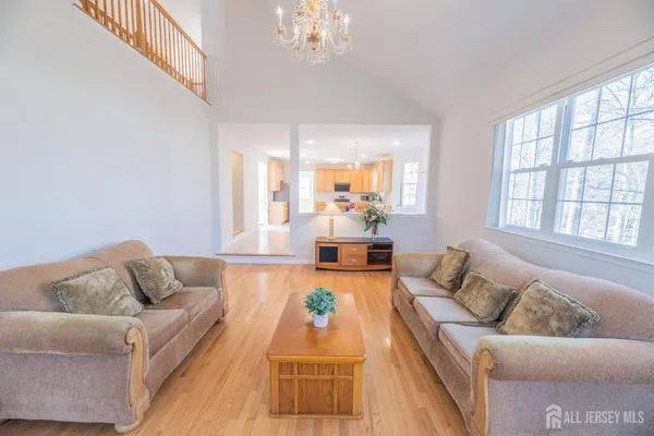 $1,499,000 | 6 Banyan Court, Edison, NJ 08820