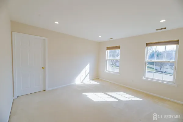 $1,499,000 | 6 Banyan Court, Edison, NJ 08820