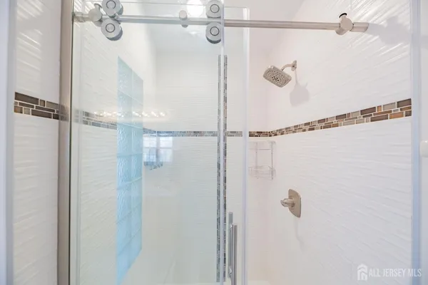 $1,499,000 | 6 Banyan Court, Edison, NJ 08820