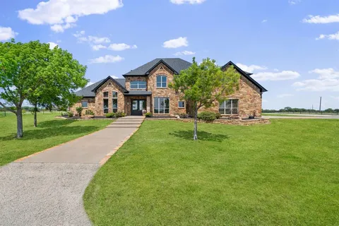 $3,600,000 | 2454 380 West State Highway, Jacksboro, TX 76458