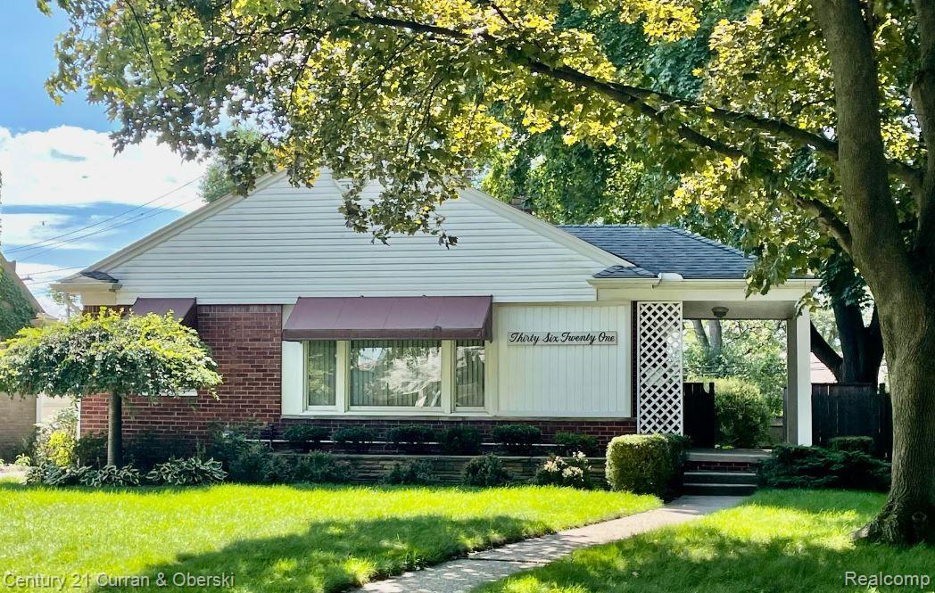 3621 Rockingham Road Royal Oak, MI 48073 - Photo 1 of 21 Welcome to 3621 Rockingham