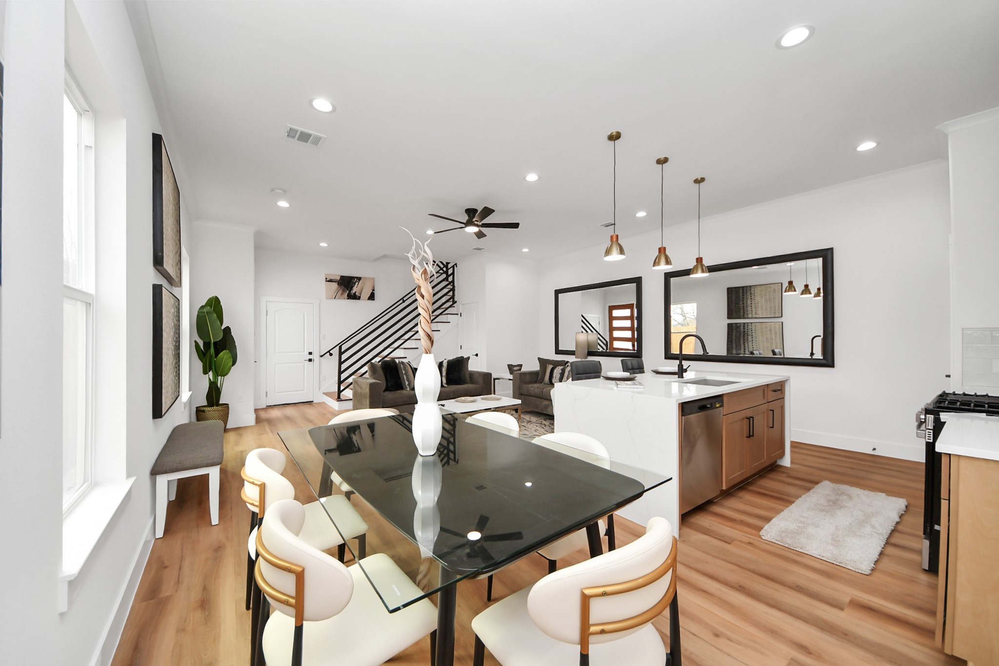3535 Amos Street Houston, TX 77021 - Photo 19 of 46 Dining area