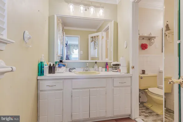 $495,000 | 225 Buttonwood Drive, Feasterville-Trevose, PA 19053