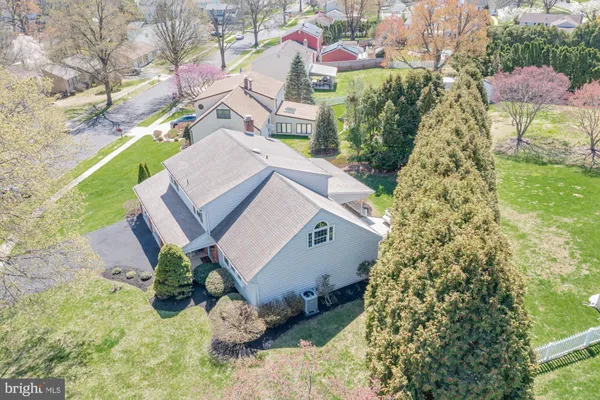 $495,000 | 225 Buttonwood Drive, Feasterville-Trevose, PA 19053