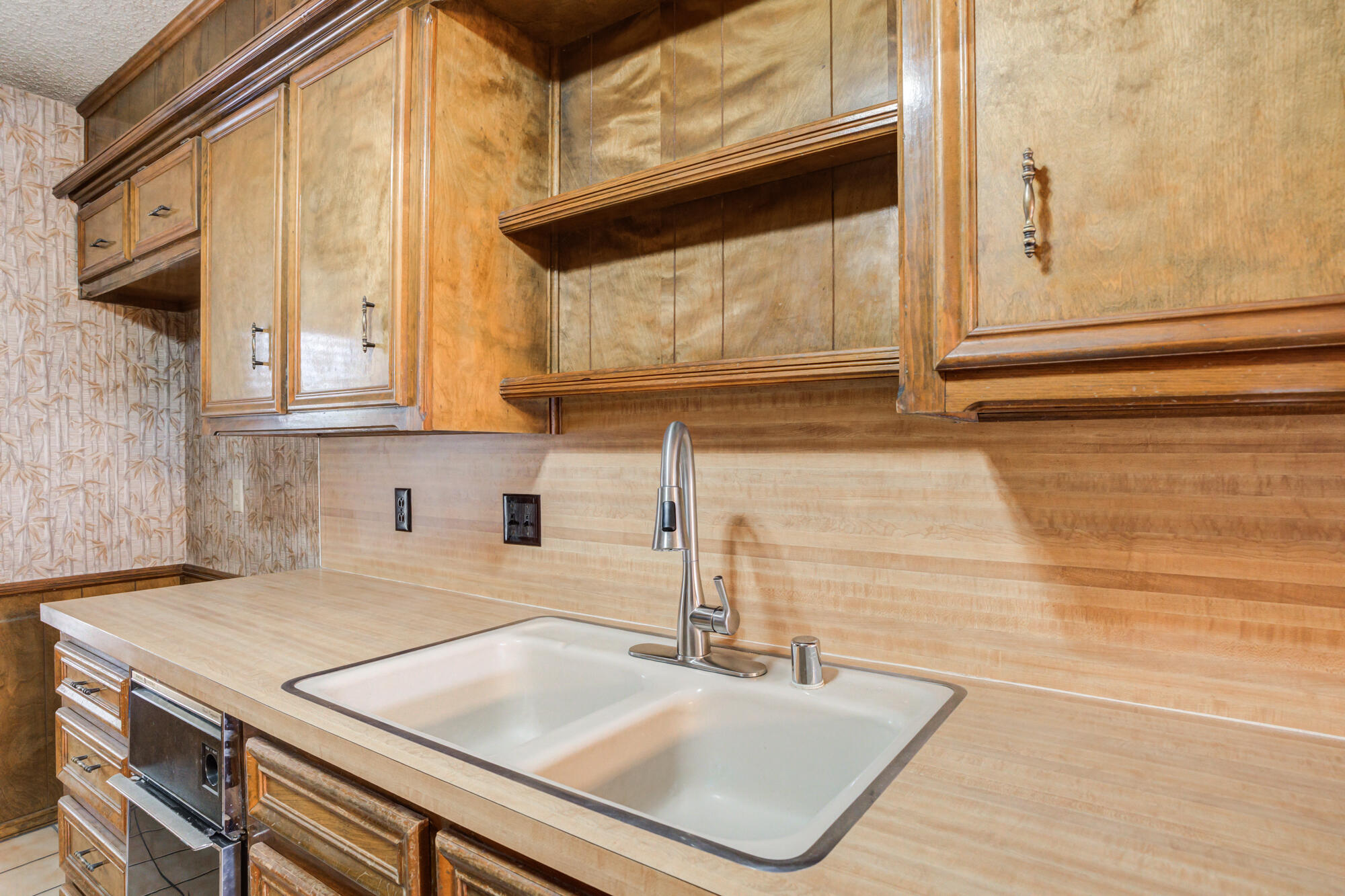 3503 91st Street Lubbock, TX 79423 - Photo 12 of 35 DSC00235_6_7_8_9