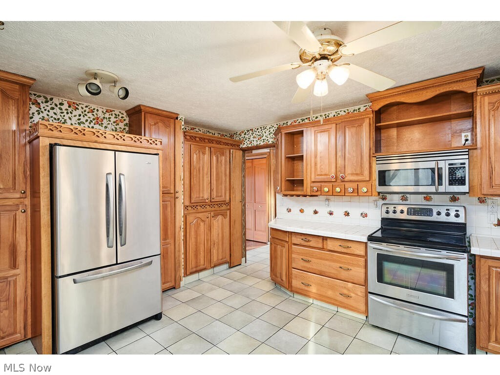 4078 Granger Road Akron, OH 44333 - Photo 6 of 26