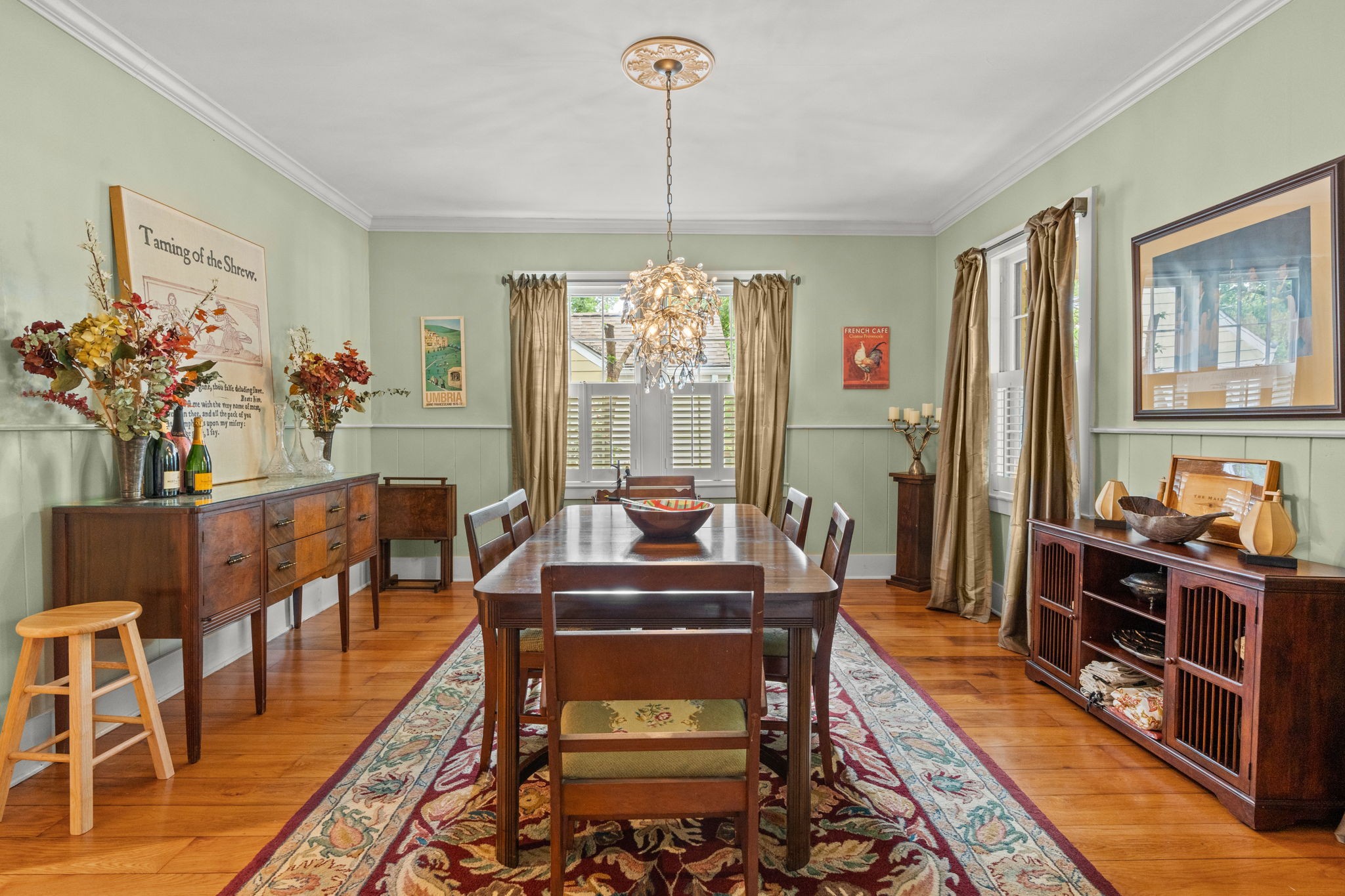 4117 Aberdeen Road Nashville, TN 37205 - Photo 12 of 46 a living room with furniture a window and a dining table