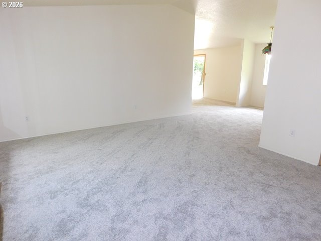 255 D Street Vernonia, OR 97064 - Photo 5 of 39 Living Room
