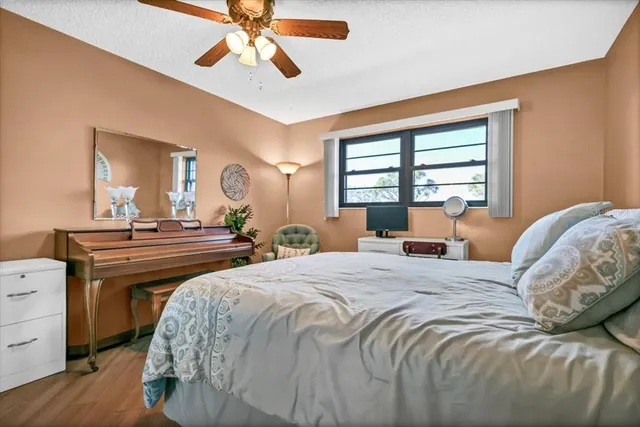 a view of livingroom with furniture and a table