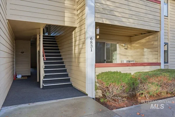 $229,000 | 6831 West Colehaven Lane, Unit 19, Boise, ID 83704