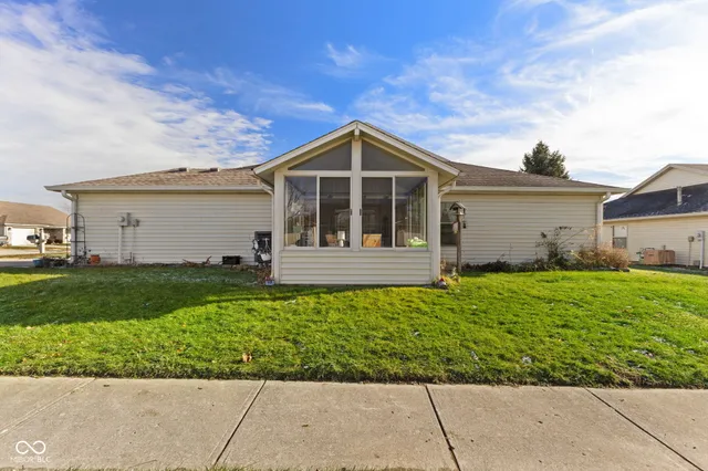 $223,000 | 2047 Pelican Drive, Franklin, IN 46131