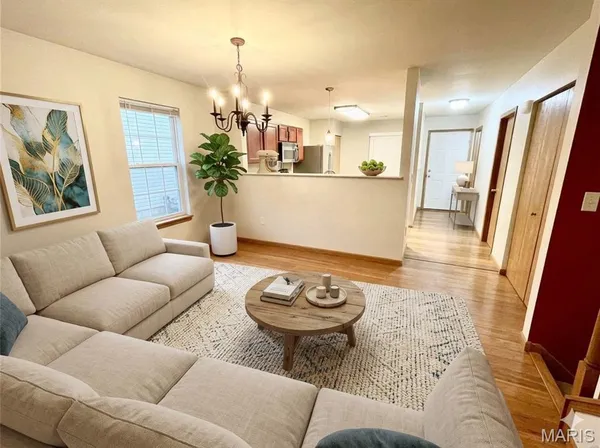 $2,300 | 308 Falling Leaf Way, Mascoutah, IL 62258