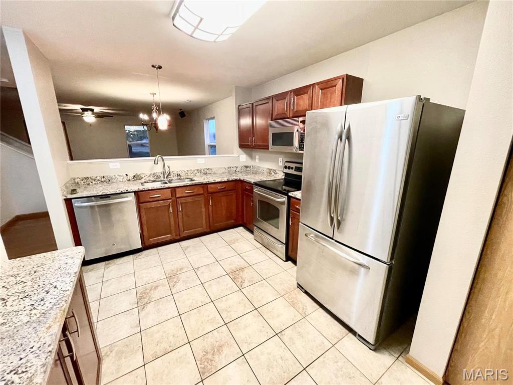 308 Falling Leaf Way Mascoutah, IL 62258 - Photo 20 of 64