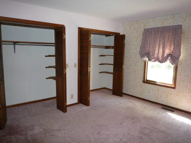2717 Raney Drive Vincennes, IN 47591 - Photo 7 of 12 Gallery Image 7