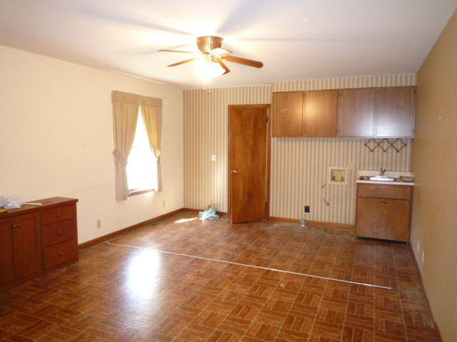 2717 Raney Drive Vincennes, IN 47591 - Photo 9 of 12 Gallery Image 9