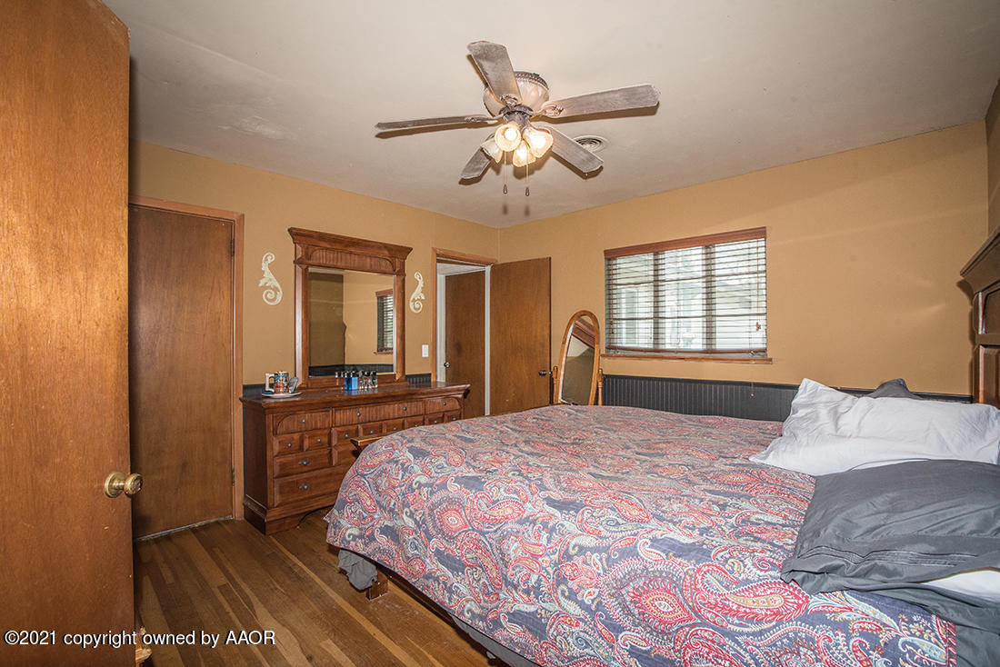 4117 Crockett Street Amarillo, TX 79110 - Photo 12 of 21 JKS_4815
