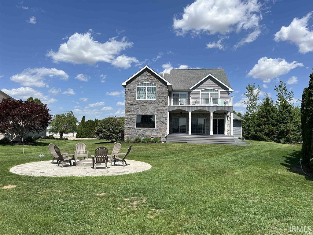 1620 Colonial Drive Rochester, IN 46975 - Photo 2 of 35