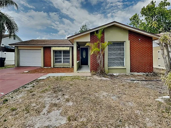 $1,925 | 9515 Letterstone Court, Tampa, FL 33615
