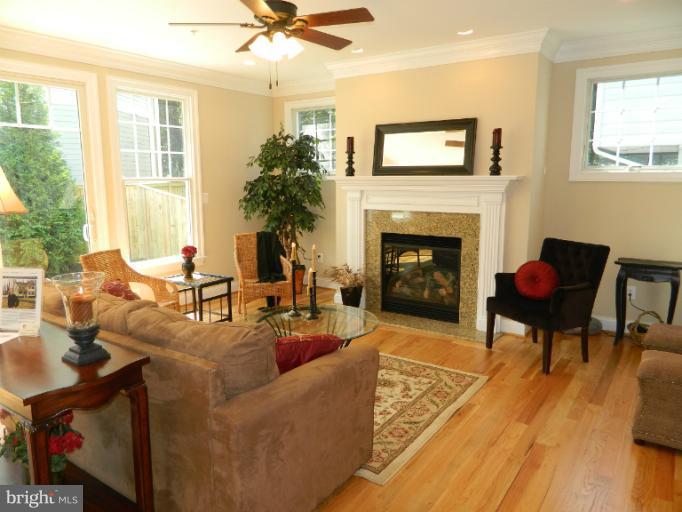5925 Conway Road Bethesda, MD 20817 - Photo 11 of 14 Family Room