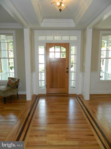 5925 Conway Road Bethesda, MD 20817 - Photo 12 of 14 Interior (General)