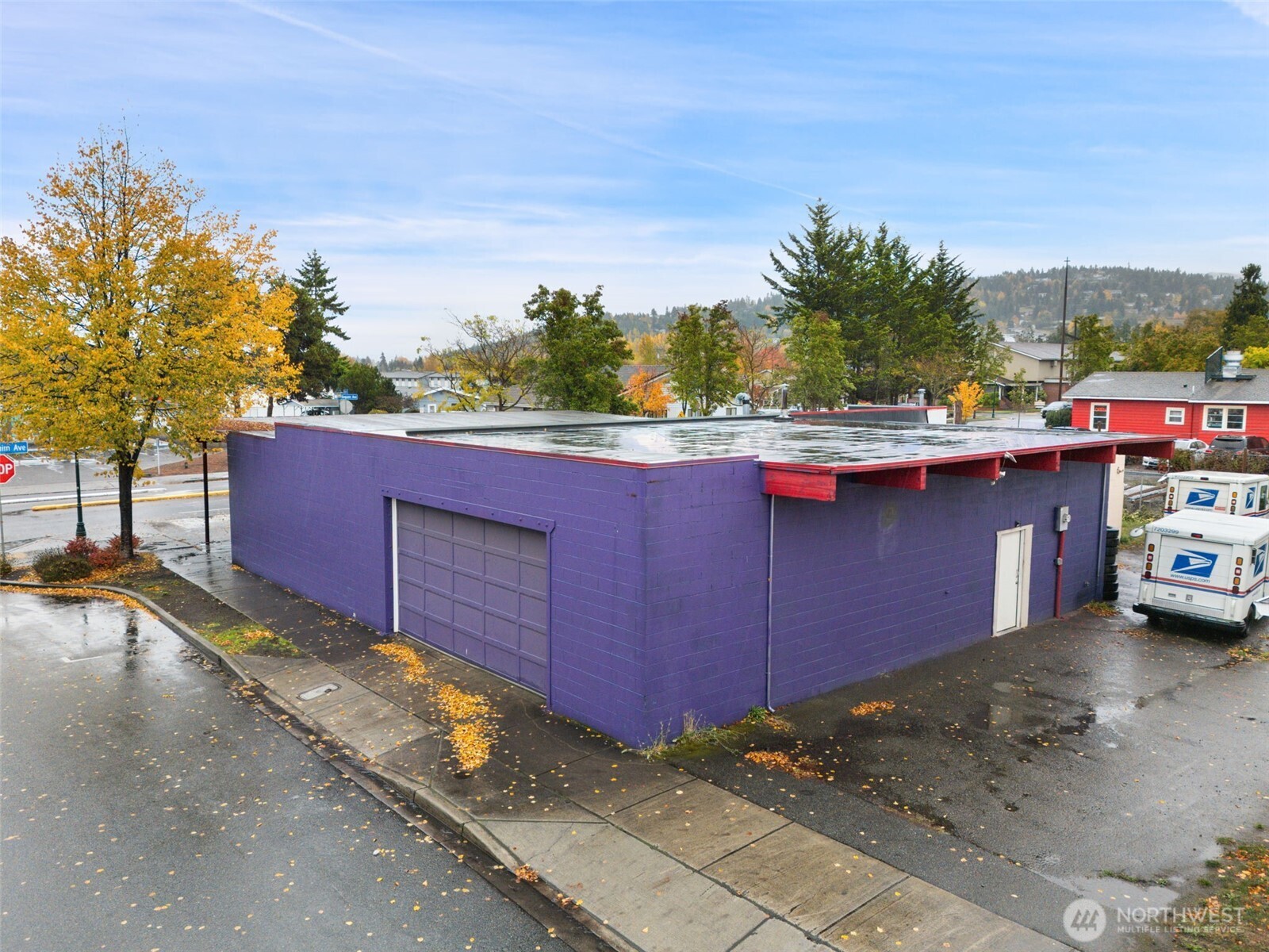 209 South Sequim Avenue Sequim, WA 98382 - Photo 28 of 36 a view of a street with cars on road