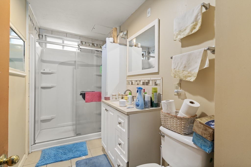 87 Hamilton Street Boston, MA 02125 - Photo 27 of 39