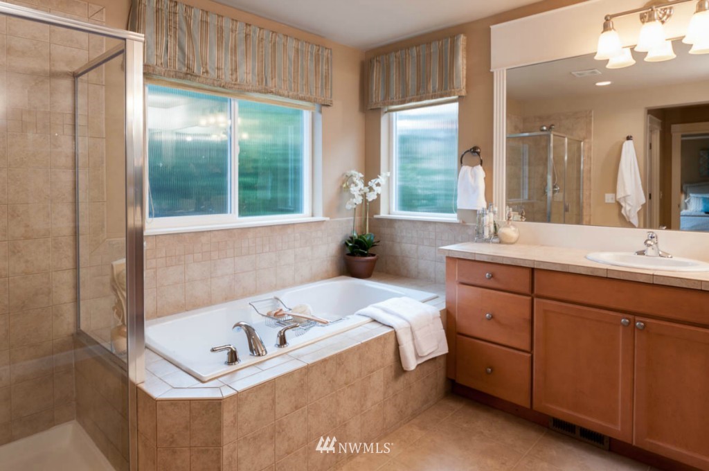 23501 8th Drive Southeast Bothell, WA 98021 - Photo 16 of 25