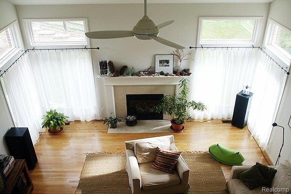 1049 Moran Drive Rochester, MI 48307 - Photo 10 of 14 Family room photo # 2