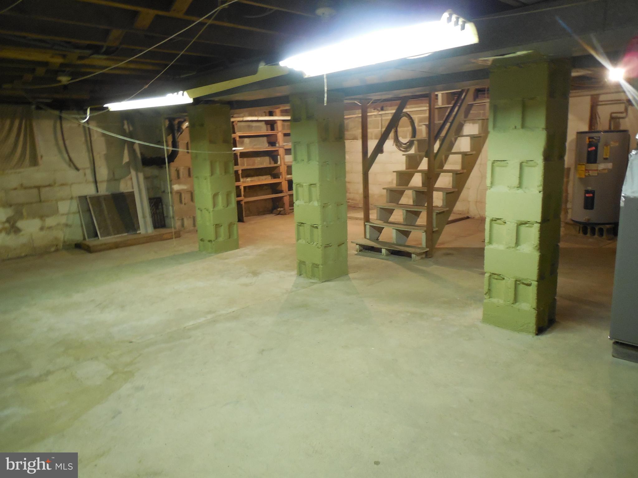 11400 Tippett Road Clinton, MD 20735 - Photo 24 of 36 open space basement
