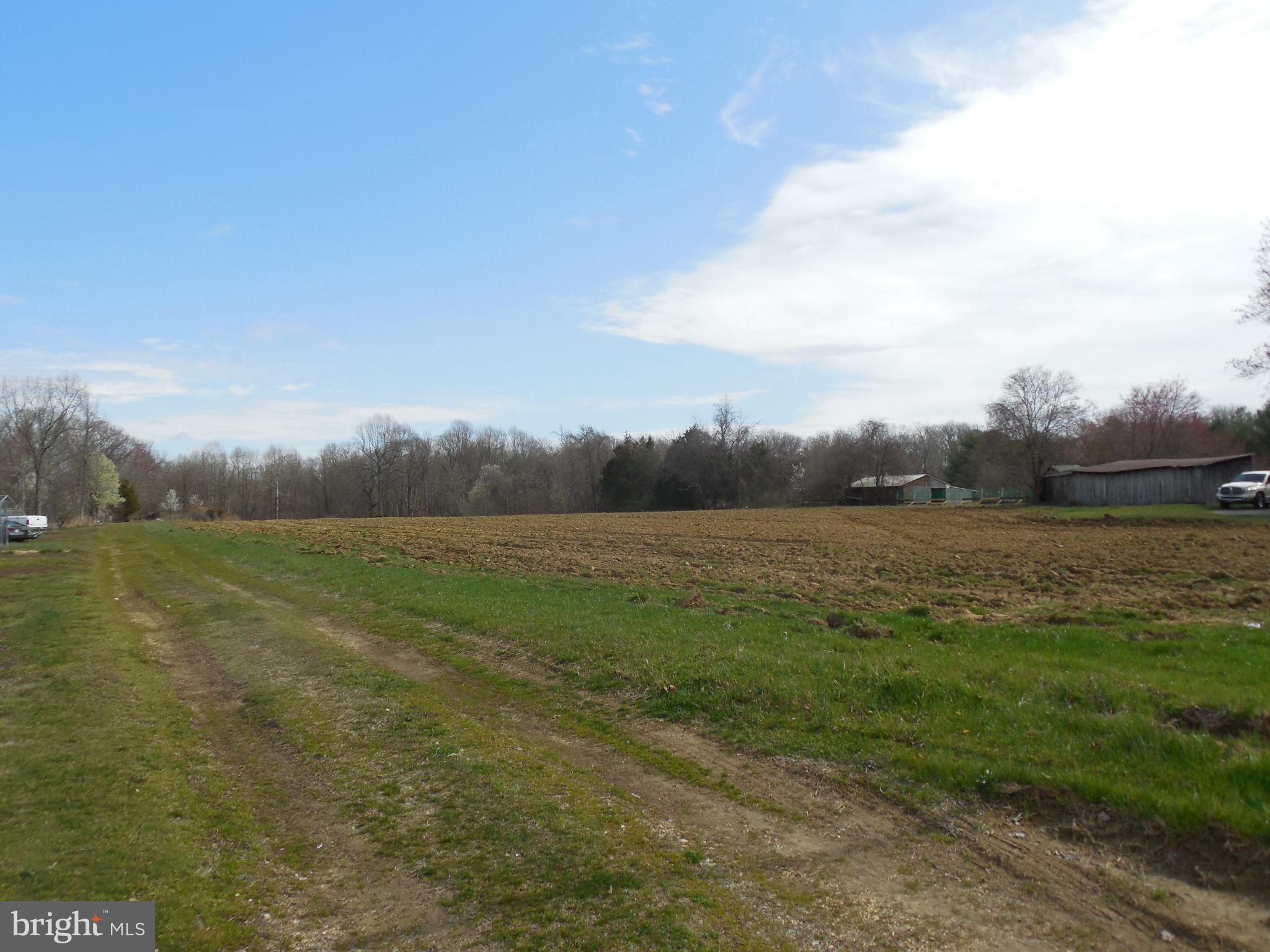 11400 Tippett Road Clinton, MD 20735 - Photo 31 of 36 raodway