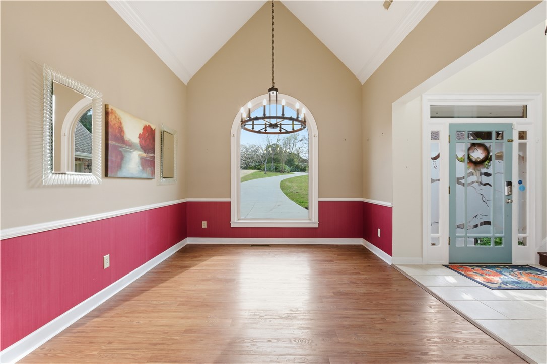 501 Capri Point Lavonia, GA 30553 - Photo 9 of 50 This airy entryway offers vaulted ceilings and a clear view of the outdoors.