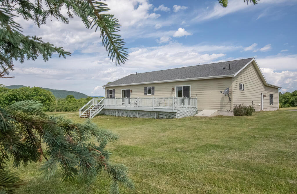7 Robare Road Keeseville, NY 12944 - Photo 4 of 79