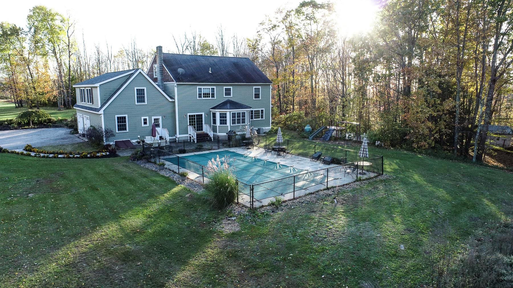 803 Chester Road Auburn, NH 03032 - Photo 11 of 40 Gallery Image 11
