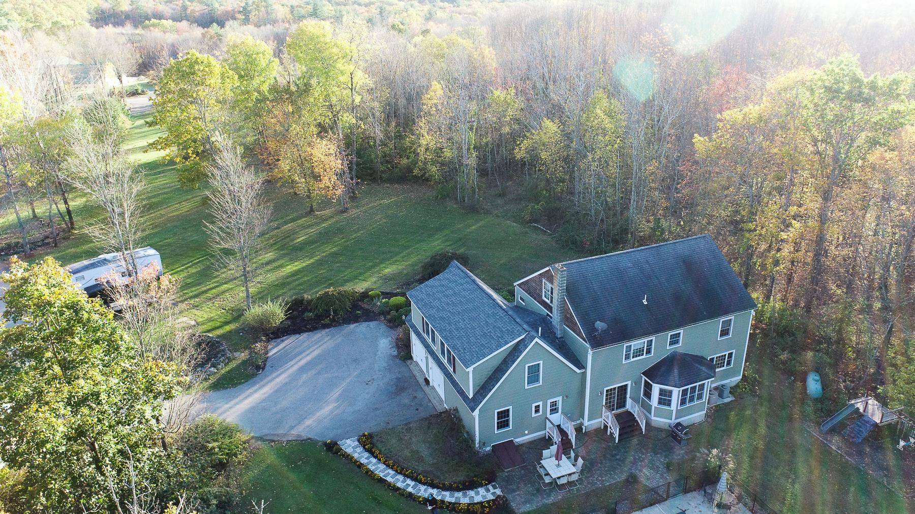 803 Chester Road Auburn, NH 03032 - Photo 8 of 40 Gallery Image 8