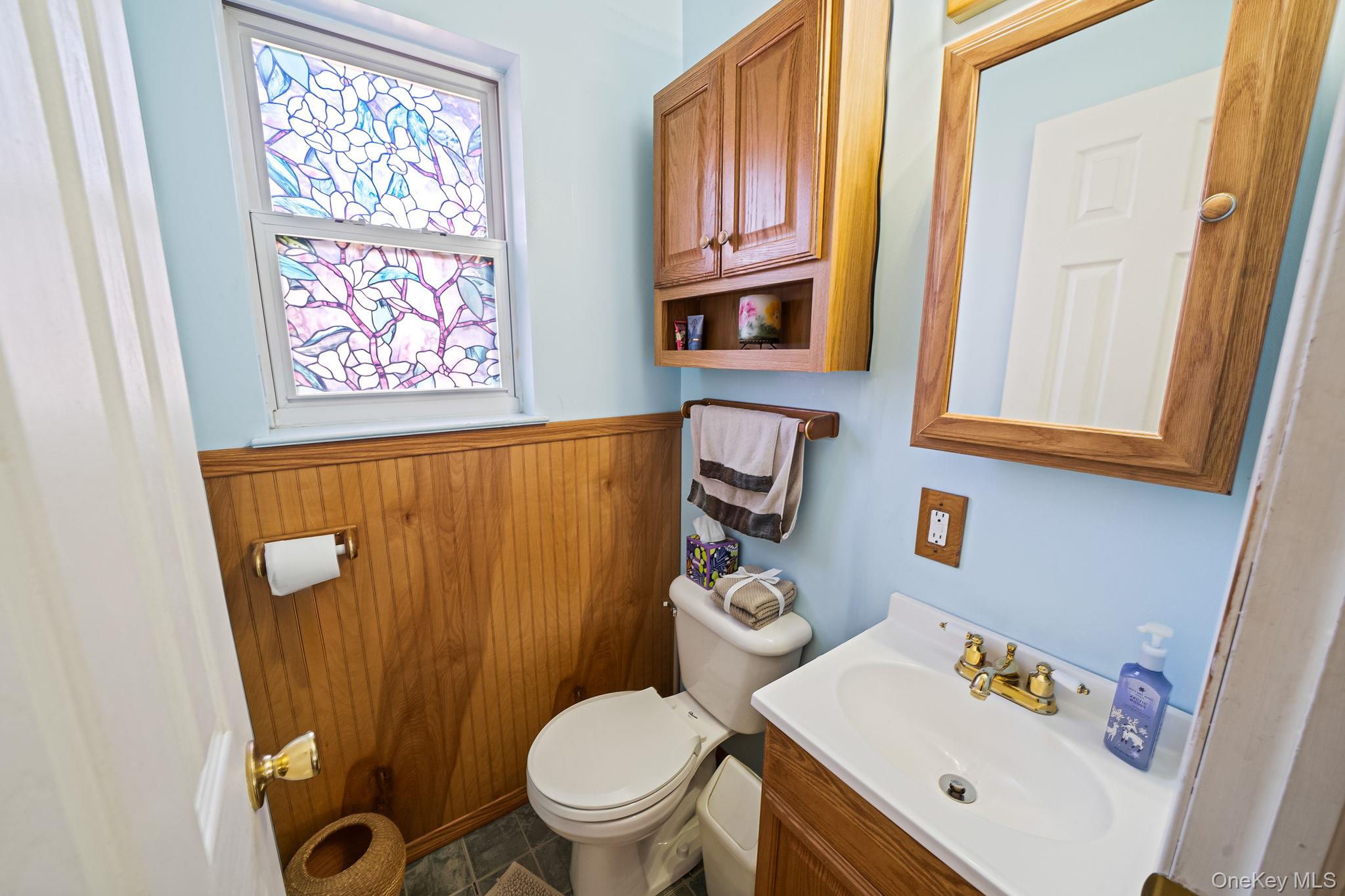 106 Holbrook Road Centereach, NY 11720 - Photo 18 of 27