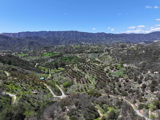 $850,000 | 2339 Green Valley Road, Fallbrook, CA 92028