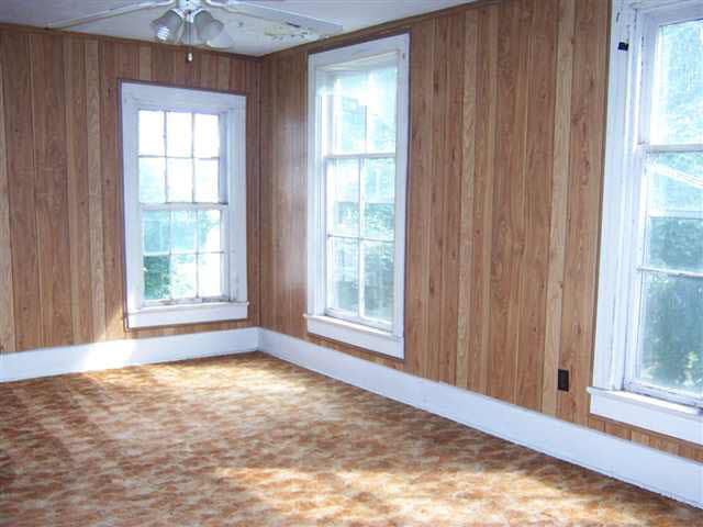 645 East 600 North Howe, IN 46746 - Photo 10 of 16 Gallery Image 10