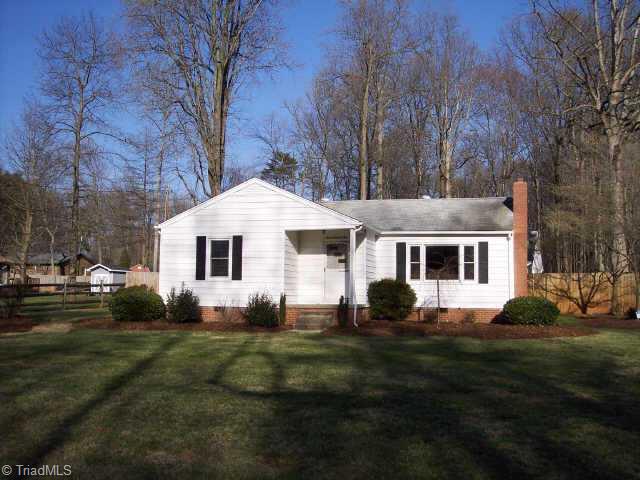 406 Skeet Club Road High Point, NC 27265 - Photo 1 of 9 Exterior Front.