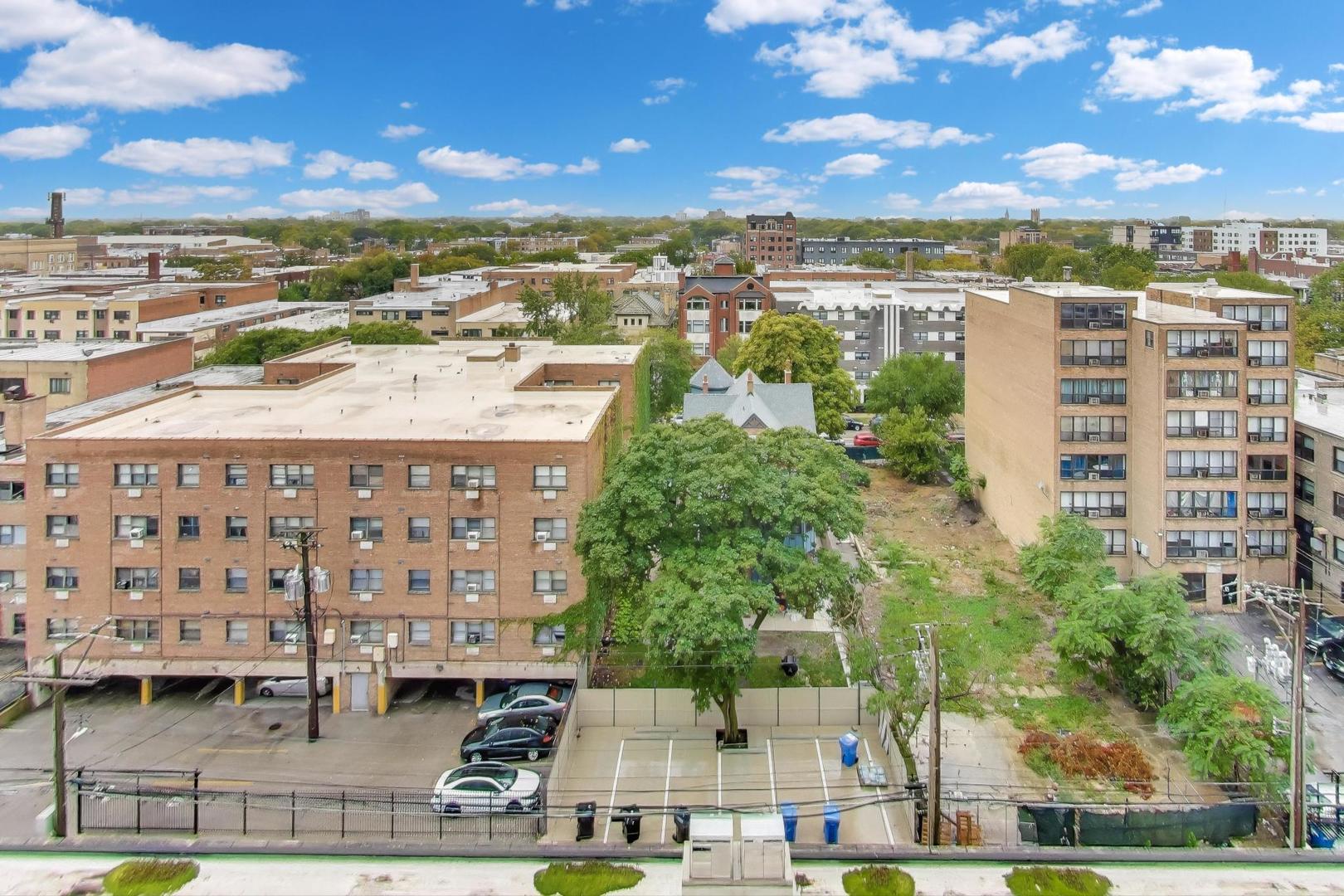 6030 North Sheridan Road, Unit 1007 Chicago, IL 60660 - Photo 14 of 29 Gallery Image 14