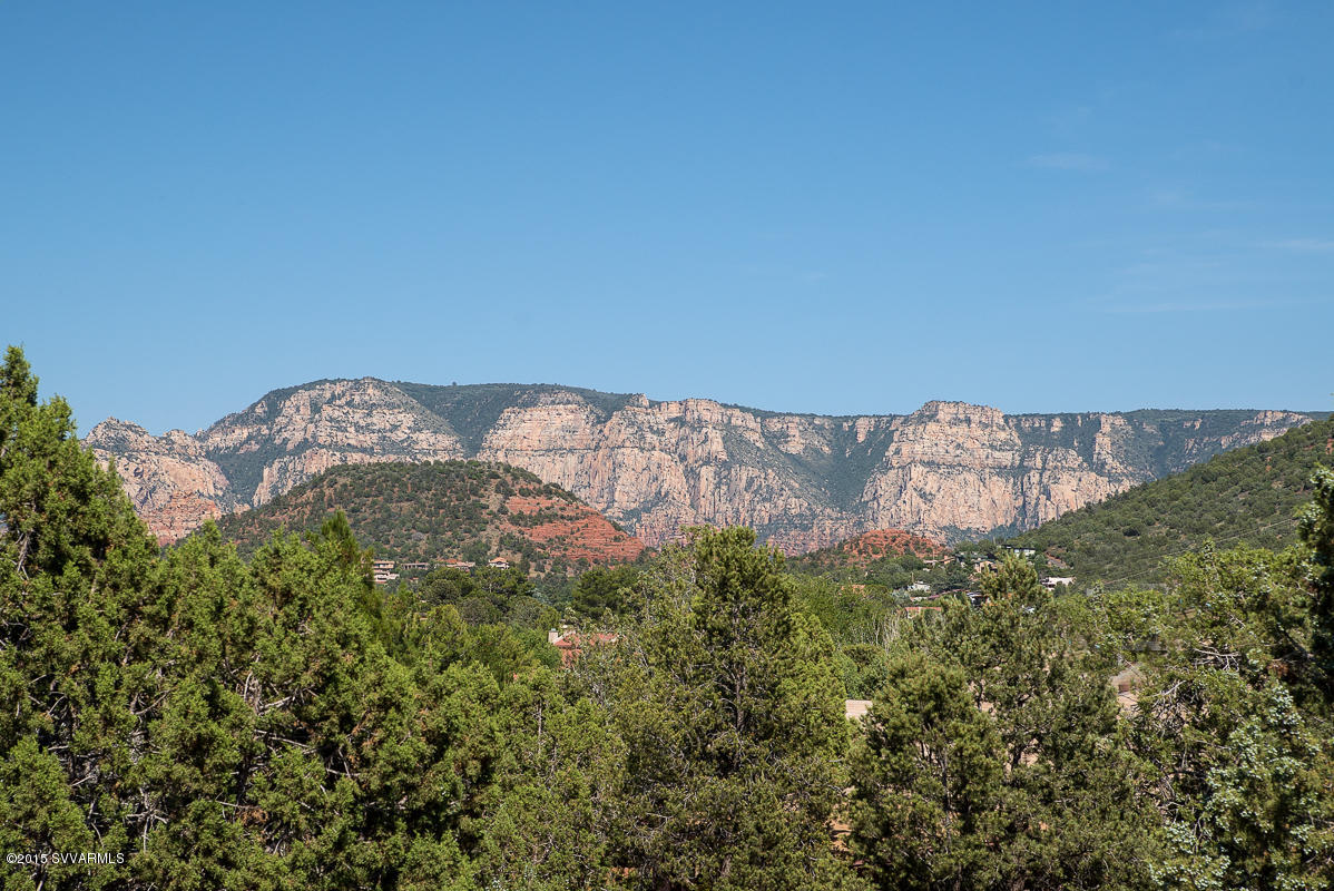 2390 Road Runner Road Sedona, AZ 86336 - Photo 14 of 19 15 back yard panoramic views