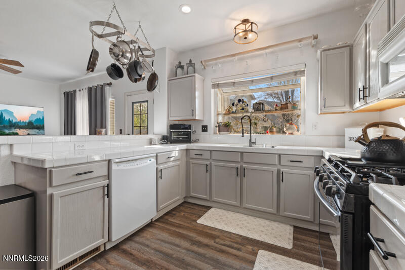 9727 Northrup Drive Reno, NV 89521 - Photo 9 of 22 9727 Northrup Drive (11 of 26)