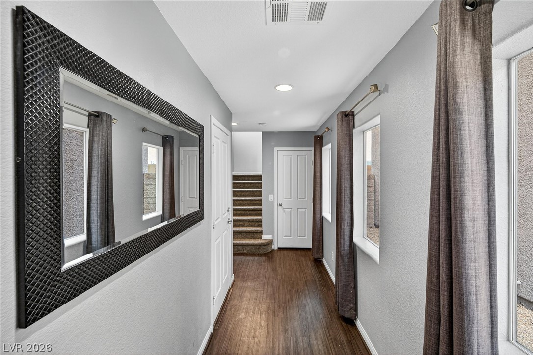 9287 Hosner Street Las Vegas, NV 89178 - Photo 4 of 29