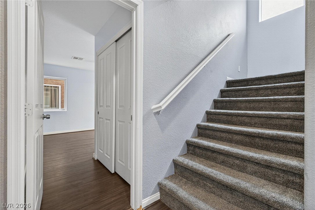 9287 Hosner Street Las Vegas, NV 89178 - Photo 5 of 29 1st floor