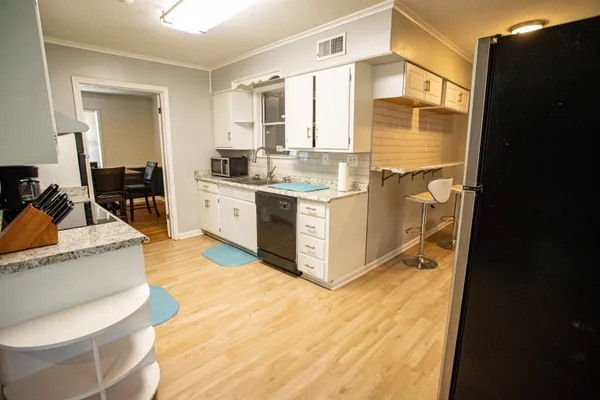 $2,295 | 1102 Whitaker Cove, Memphis, TN 38116