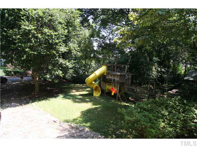 2112 Fairview Road Raleigh, NC 27608 - Photo 20 of 25